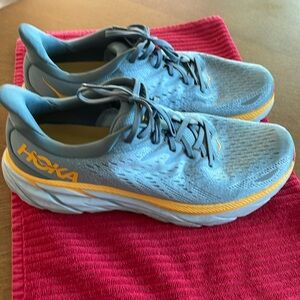 Hoka Sneakers